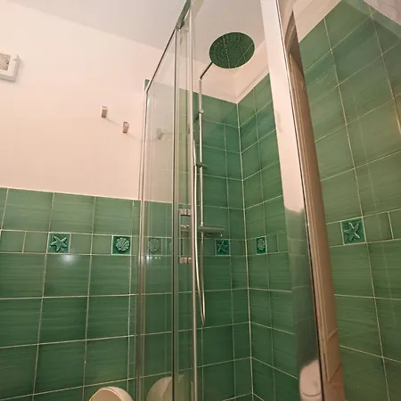 Nyaraló Manzoni *